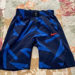Nike Shorts Medium